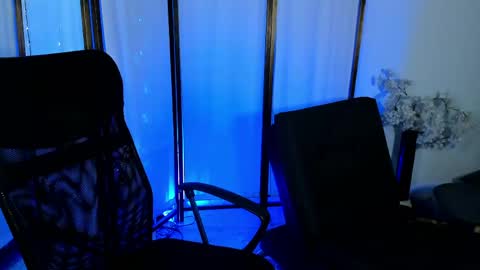 emmaray3 online show from May 2026 07:15:01 PM