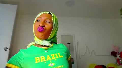 Sara online show from September 2025 11:45:01 AM