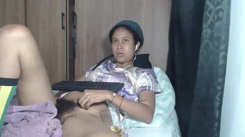Snapshot of emmasweet95 chatting on December 2024 12:35:02 AM emmasweet95 online show from December 2024 12:35:02 AM