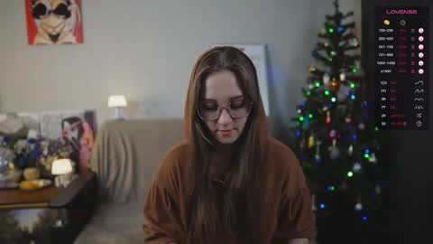 Mia online show from December 2025 09:59:02 AM