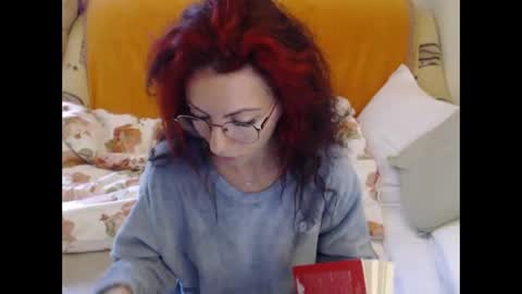 Emmatoo online show from October 2025 08:55:02 AM