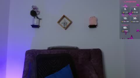 Snapshot of emmi_cam chatting on February 2026 08:30:02 AM Emmi Cam online show from February 2026 08:30:02 AM