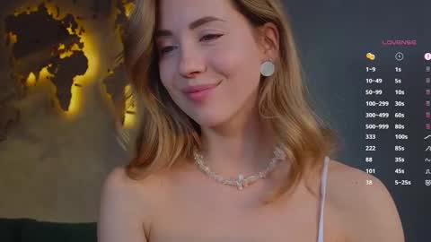 Miss Emmi online show from February 2025 01:22:02 PM