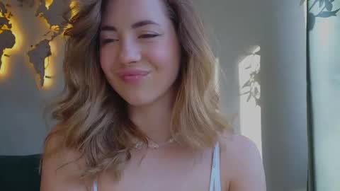 Miss Emmi online show from February 2025 10:01:02 AM