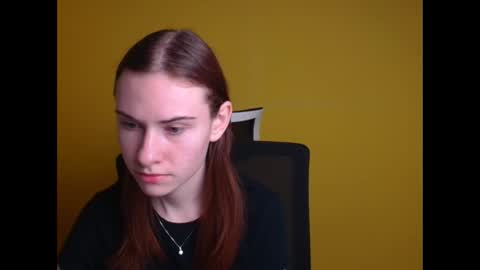 Emmi online show from March 2025 09:51:01 PM