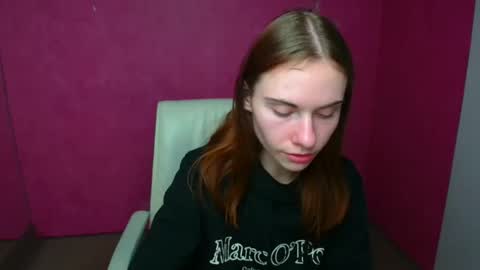 Emmi online show from March 2025 04:49:01 AM