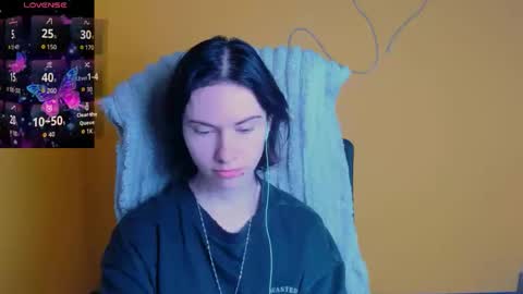 Snapshot of emmi_rossum chatting on May 2026 05:37:01 AM Emmi online show from May 2026 05:37:01 AM
