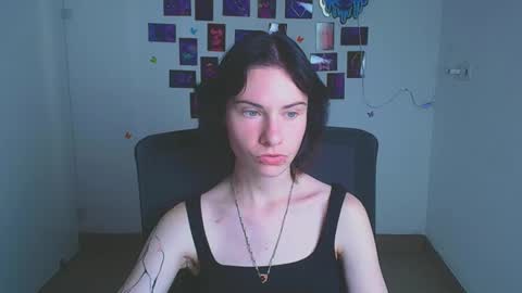 Snapshot of emmi_rossum chatting on May 2026 11:26:02 AM Emmi online show from May 2026 11:26:02 AM