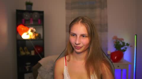 Snapshot of emmie_murray chatting on May 2026 06:09:01 PM Emmie online show from May 2026 06:09:01 PM
