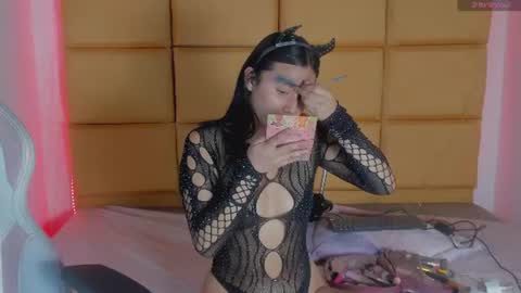 emmily_jade_ online show from June 2026 02:30:02 PM