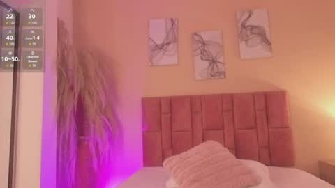 emmy_danielss online show from July 2026 11:04:01 AM