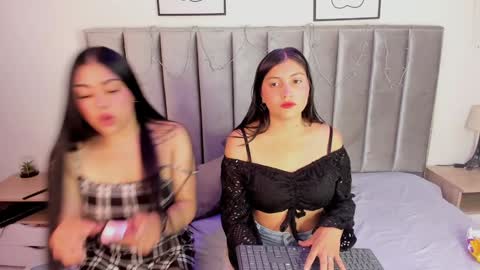 Snapshot of emmy_turnner chatting on January 2025 12:36:02 PM Emily Laila online show from January 2025 12:36:02 PM