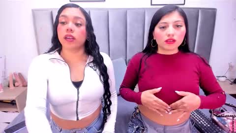 Snapshot of emmy_turnner chatting on October 2025 12:27:01 PM Emily Laila online show from October 2025 12:27:01 PM