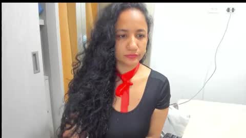 emperatriztapia online show from February 2026 01:47:02 AM