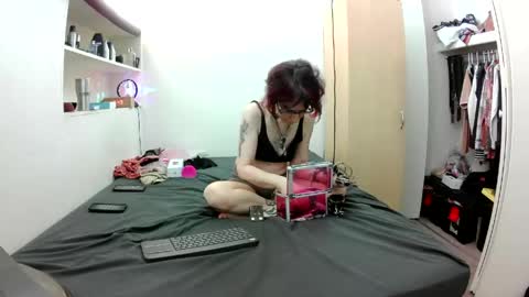 Empress Lillth online show from May 2026 02:48:01 PM