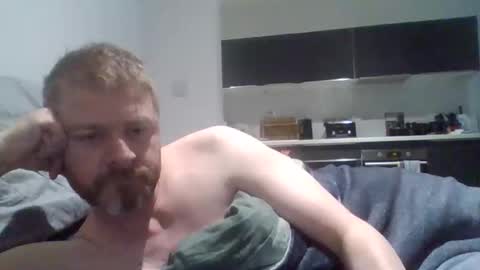 emrys2016833836 online show from March 2026 01:02:01 PM