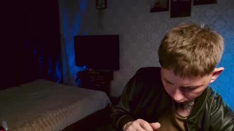 emveeboy96 online show from April 2026 07:12:01 PM