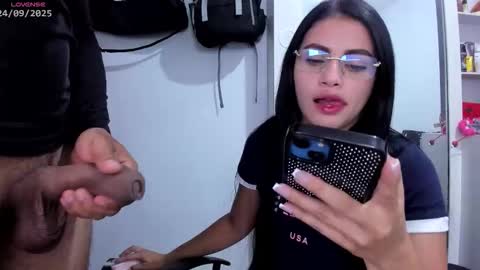 Snapshot of emy_gag chatting on September 2025 09:51:01 PM emy_gag online show from September 2025 09:51:01 PM