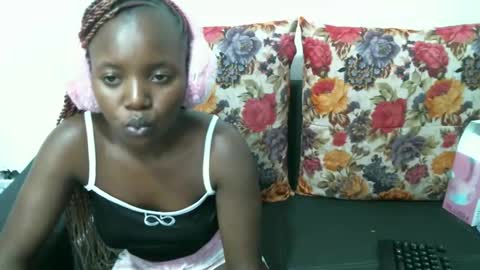 Vee online show from April 2026 01:30:01 PM