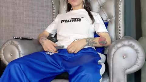 EnchantressQueen online show from October 2025 03:56:02 PM