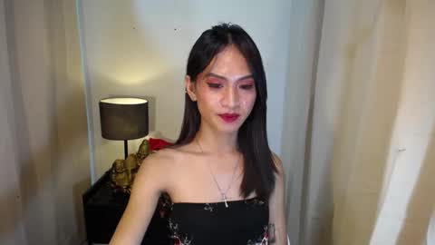 enchantriss69 online show from December 2024 05:54:02 PM