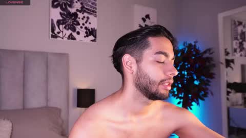 Endy online show from November 2025 12:48:01 PM