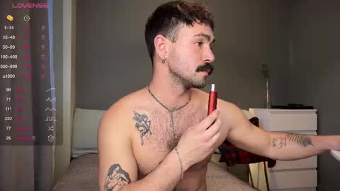 Snapshot of enen_glo chatting on October 2025 11:21:02 AM Enen online show from October 2025 11:21:02 AM