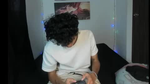 Salo online show from February 2026 05:52:01 PM