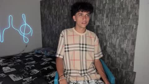 Salo online show from April 2026 03:48:02 AM