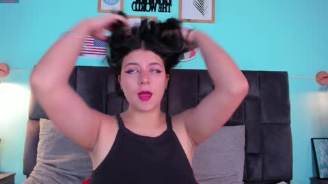 Snapshot of engelstone_ chatting on January 2025 07:25:01 PM E N G E L online show from January 2025 07:25:01 PM