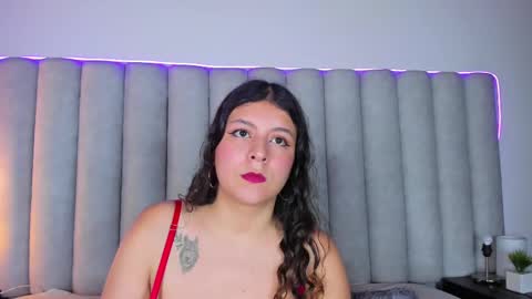 Snapshot of engelstone_ chatting on February 2025 07:41:02 PM E N G E L online show from February 2025 07:41:02 PM