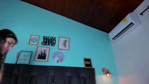 Snapshot of engelstone_ chatting on March 2025 02:06:02 AM E N G E L online show from March 2025 02:06:02 AM