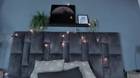 Snapshot of engelstone_ chatting on March 2026 08:02:01 PM E N G E L online show from March 2026 08:02:01 PM