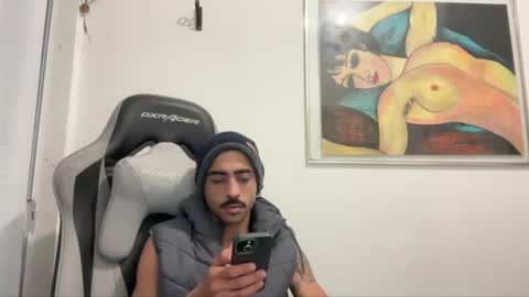Snapshot of enjoythetrip chatting on July 2026 12:48:02 AM Luke online show from July 2026 12:48:02 AM
