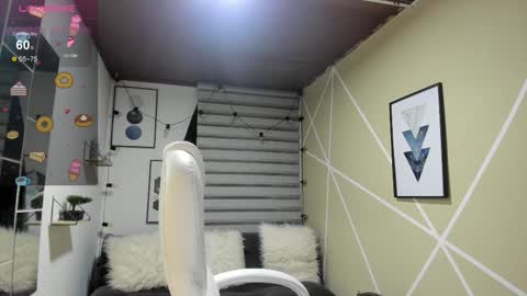 Enma clark online show from September 2025 04:06:01 AM