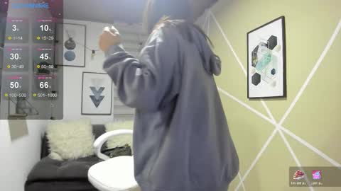 Snapshot of enma_clark chatting on February 2026 04:05:02 AM Enma clark online show from February 2026 04:05:02 AM