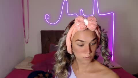 Enma Rojas online show from December 2024 02:17:01 PM