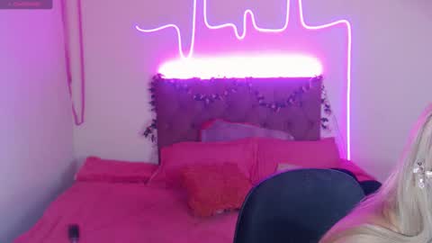 Enma Rojas online show from December 2024 11:16:01 PM