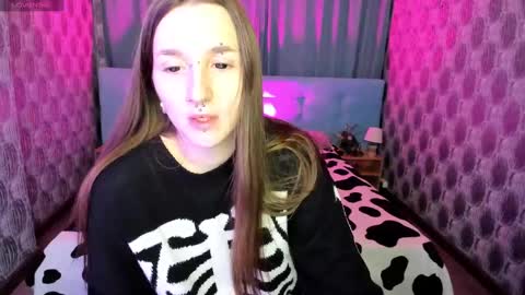 enn_allenn online show from January 2025 02:31:01 AM