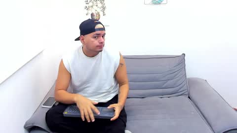 enrique online show from December 2024 03:20:02 PM