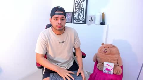 enrique online show from January 2025 11:52:01 AM