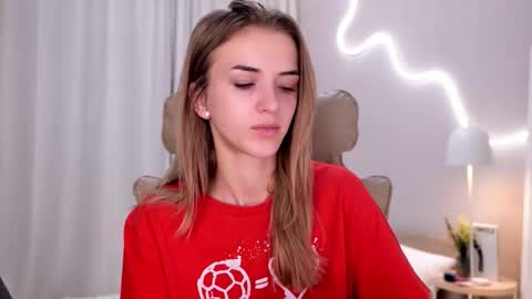 entya online show from November 2025 07:19:02 AM