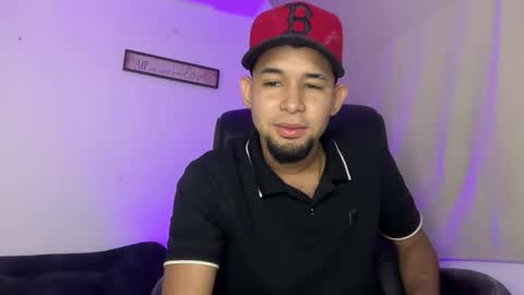 enyel_100 online show from February 2026 03:55:02 AM