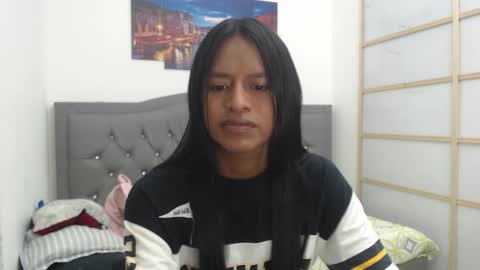 Enyenlina online show from October 2025 02:18:01 PM