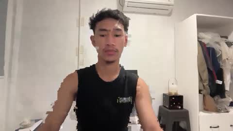 Snapshot of enzinoxx2024 chatting on June 2026 03:12:01 PM enzo online show from June 2026 03:12:01 PM