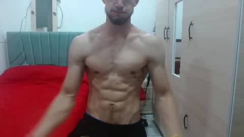 enzo_savage online show from November 2025 05:55:02 PM