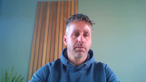 Snapshot of enzoenzo7 chatting on February 2025 11:06:02 AM Enzos Massive Cock online show from February 2025 11:06:02 AM