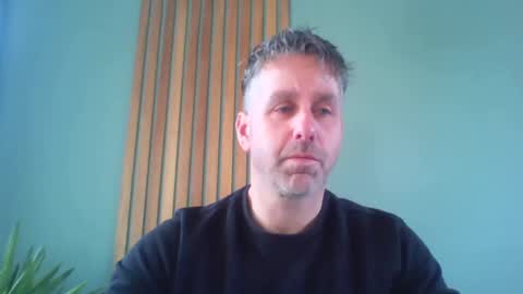 Snapshot of enzoenzo7 chatting on March 2025 09:05:02 AM Enzos Massive Cock online show from March 2025 09:05:02 AM