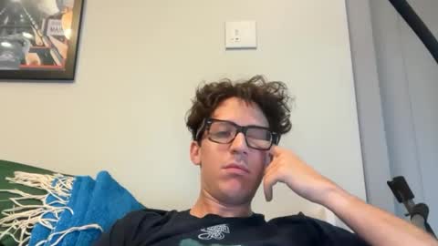 Snapshot of enzyme_ chatting on September 2025 03:33:01 PM enzyme_ online show from September 2025 03:33:01 PM