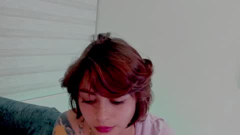 Snapshot of ephemeral_hot chatting on February 2025 05:34:01 AM Leyla online show from February 2025 05:34:01 AM